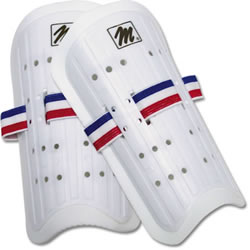 MaGregor Plastic Soccer Shin Guards - Youth 7 in. (Pair)